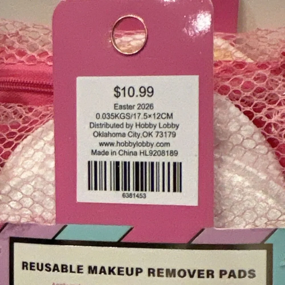 Hobby Lobby Reusable Ultra-Soft Microfiber Makeup Remover Pads Pink Polka Dot